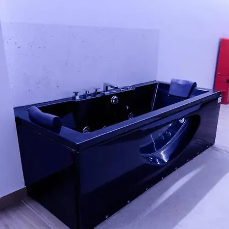 Alicantecity Jacuzzinema *